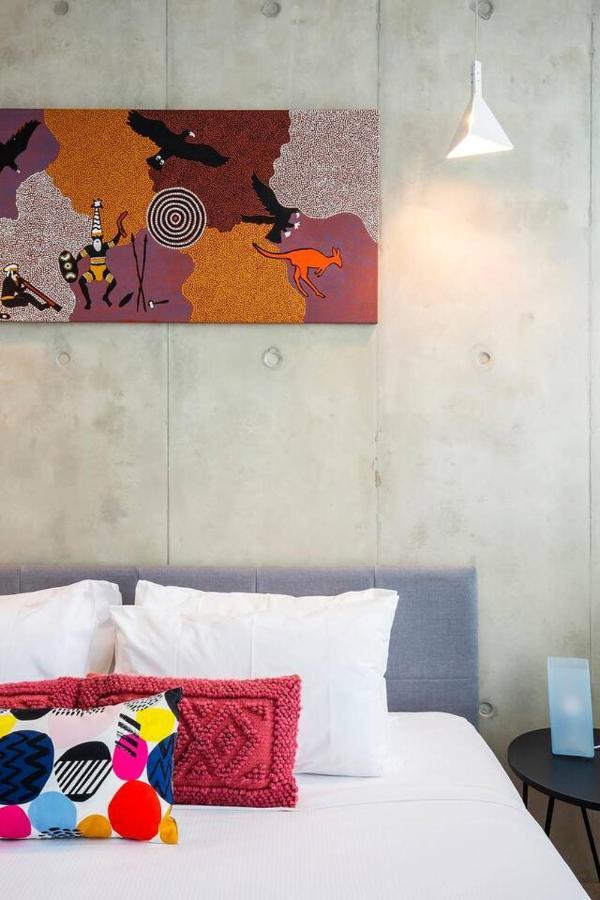 'the Fern' Split-level Oasis With Lush Courtyard Appartamento